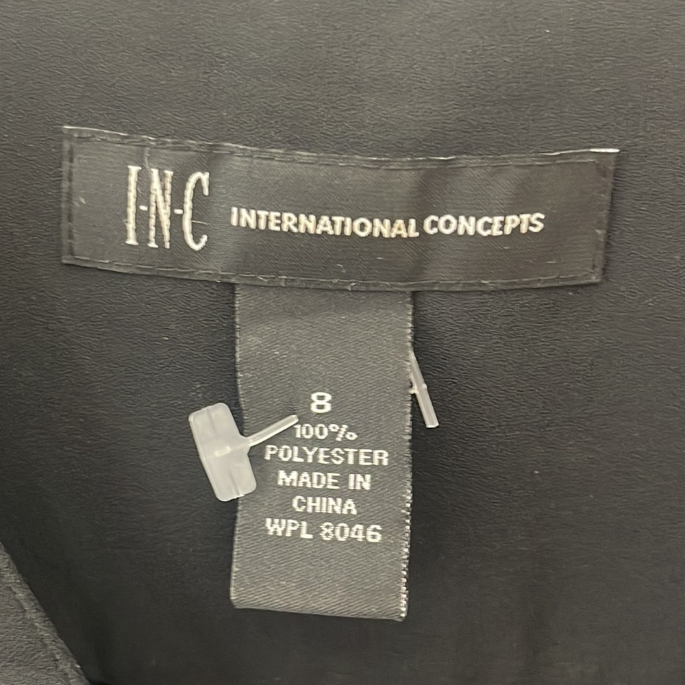 ❤️ INC v neck black work Blouse Size 8 - Picture 4 of 4